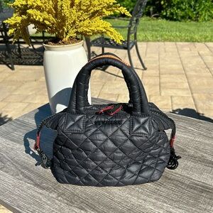 Excellent condition. No crossbody strap.